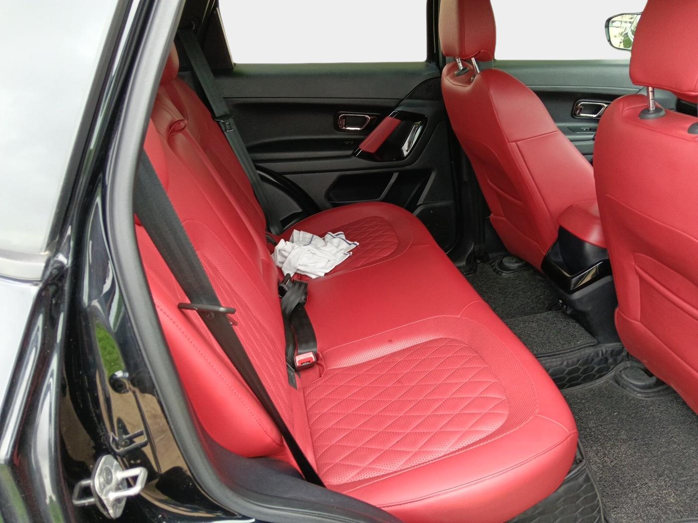 2023 Tata Harrier XZA + O 2.0L RED DARK EDITION 5 STR, Diesel, Automatic, 68,094 km, interior