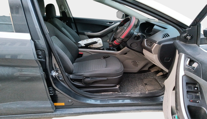 2018 Tata NEXON XZ PLUS PETROL, Petrol, Manual, 85,300 km, interior