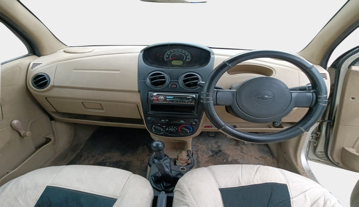 2010 Chevrolet Spark PS 1.0, Petrol, Manual, 1,36,228 km, interior