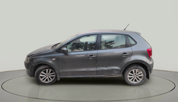 2013 Volkswagen Polo HIGHLINE DIESEL, Diesel, Manual, 2,28,000 km, exterior