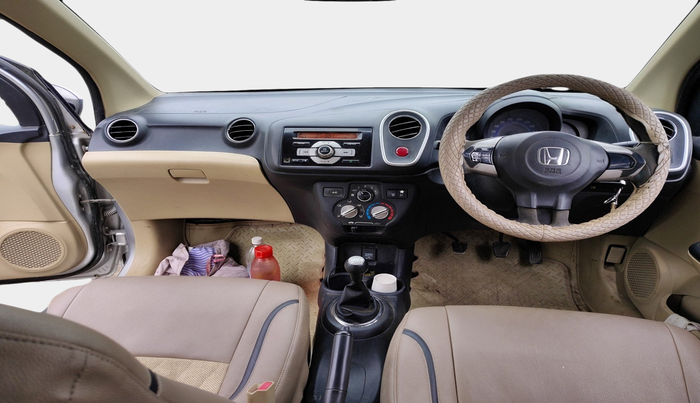 2014 Honda Mobilio 1.5L I-DTEC V, Diesel, Manual, 1,59,845 km, interior