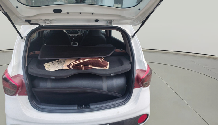 2019 Hyundai Grand i10 MAGNA 1.2 KAPPA VTVT, Petrol, Manual, 70,495 km, exterior