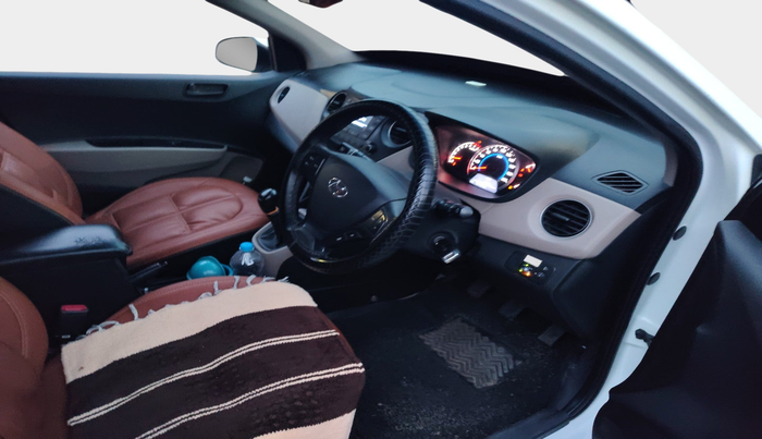 2019 Hyundai Grand i10 MAGNA 1.2 KAPPA VTVT, Petrol, Manual, 70,495 km, interior