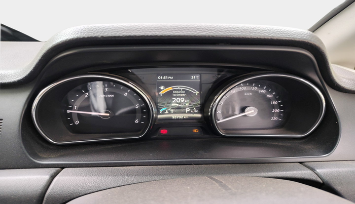 2017 Tata Hexa XTA 4X2 6 STR, Diesel, Automatic, 93,702 km, interior