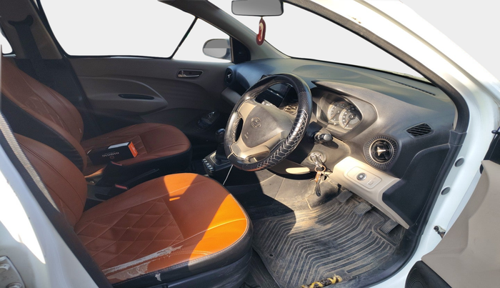 2018 Hyundai NEW SANTRO MAGNA, Petrol, Manual, 1,28,334 km, interior