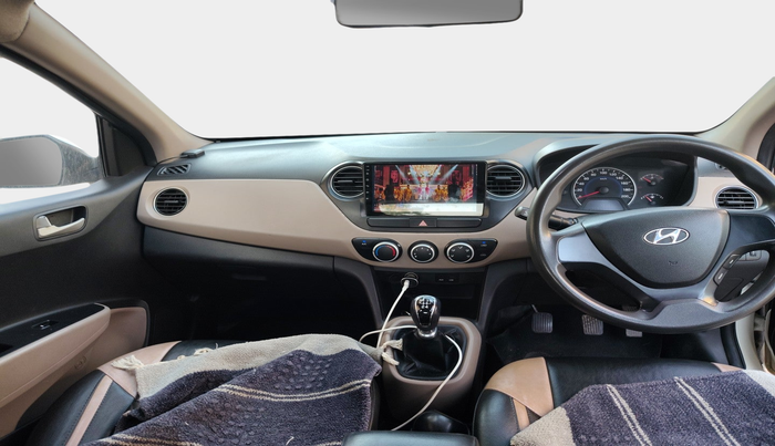 2014 Hyundai Grand i10 SPORTZ 1.1 CRDI, Diesel, Manual, 1,36,847 km, interior
