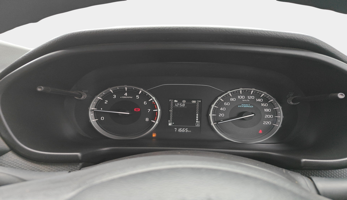 2022 Maruti BREZZA LXI SMART HYBRID, Petrol, Manual, 71,665 km, interior