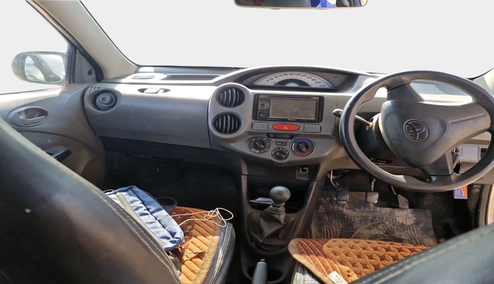 2012 Toyota Etios GD, Diesel, Manual, 1,17,638 km, interior