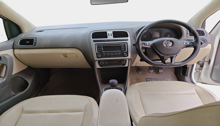2015 Volkswagen Vento HIGHLINE DIESEL 1.5, Diesel, Manual, 1,01,913 km, interior