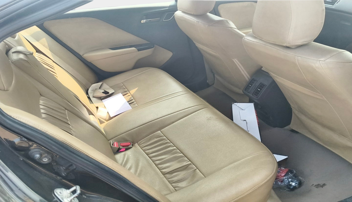 2018 Honda City 1.5L I-VTEC V MT, Petrol, Manual, 1,93,512 km, interior