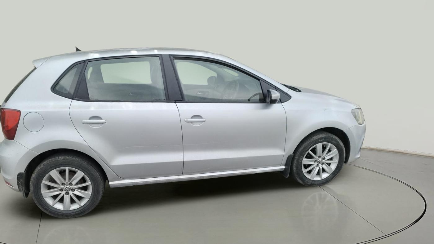 2015 Volkswagen Polo HIGHLINE1.2L, Petrol, Manual, 93,717 km, exterior