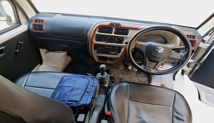 2022 Maruti Eeco 5 STR AC CNG, Petrol, Manual, 24,225 km, interior