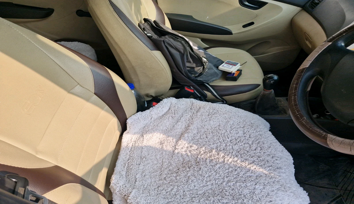 2016 Hyundai Eon ERA +, Petrol, Manual, 46,744 km, interior