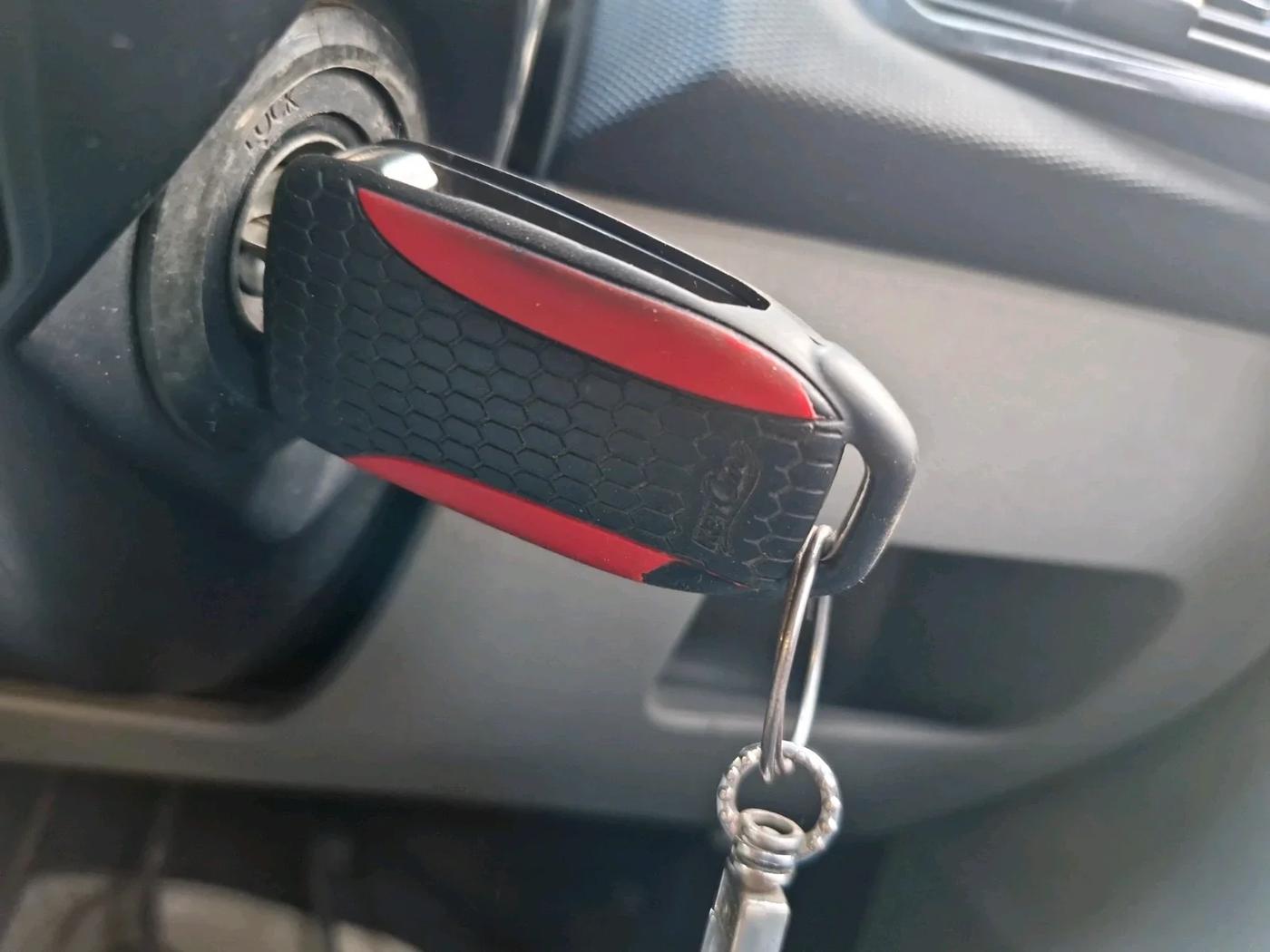 2018 Tata Tiago XT PETROL, Petrol, Manual, 49,644 km, interior