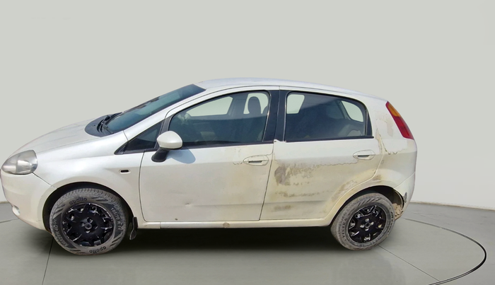 2013 Fiat Grand Punto DYNAMIC 1.3, Diesel, Manual, 1,02,061 km, exterior