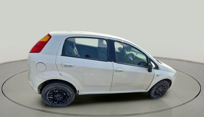 2013 Fiat Grand Punto DYNAMIC 1.3, Diesel, Manual, 1,02,061 km, exterior