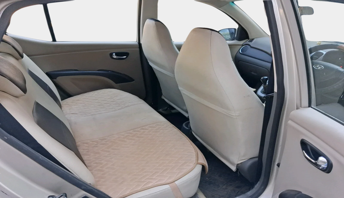 2011 Hyundai i10 SPORTZ 1.2, Petrol, Manual, 61,511 km, interior