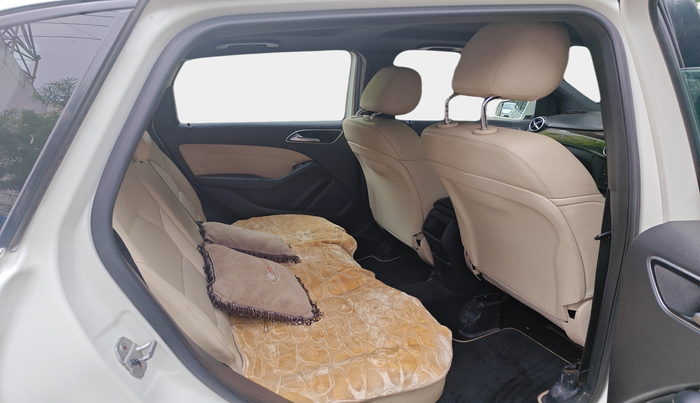 2012 Mercedes Benz B Class B 180 SPORTS PETROL, Petrol, Automatic, 62,225 km, interior