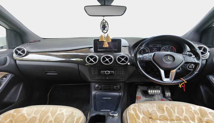 2012 Mercedes Benz B Class B 180 SPORTS PETROL, Petrol, Automatic, 62,225 km, interior