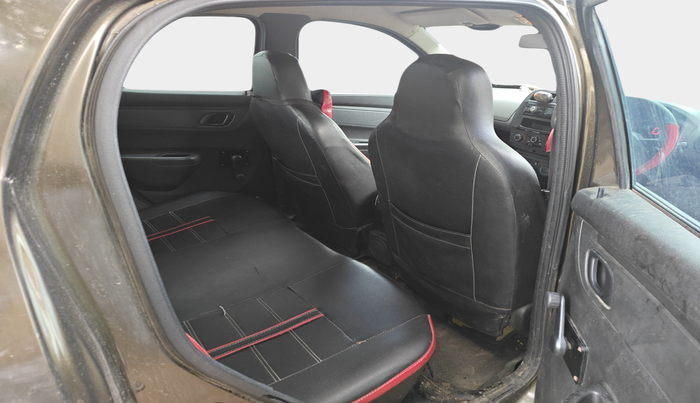 2017 Renault Kwid RXT 0.8, Petrol, Manual, 77,150 km, interior