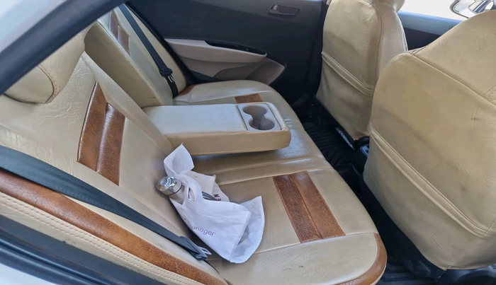 2019 Hyundai Xcent S 1.2, Petrol, Manual, 97,085 km, interior