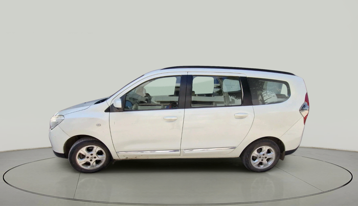 2016 Renault Lodgy 110 PS RXZ 8 STR, Diesel, Manual, 1,41,683 km, exterior