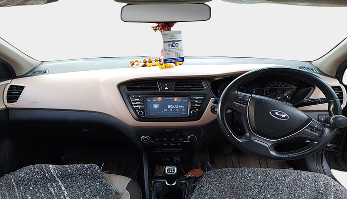 2017 Hyundai Elite i20 ASTA 1.2 (O), Petrol, Manual, 33,737 km, interior