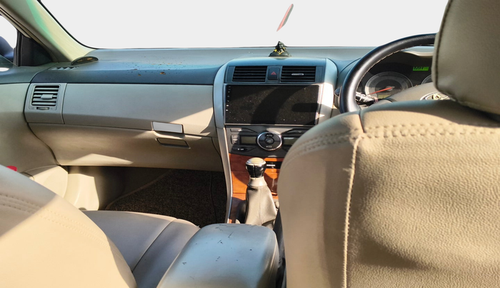 2010 Toyota Corolla Altis G PETROL, Petrol, Manual, 1,50,169 km, interior