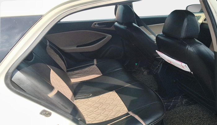 2018 Hyundai Elite i20 ASTA 1.2, Petrol, Manual, 1,50,211 km, interior