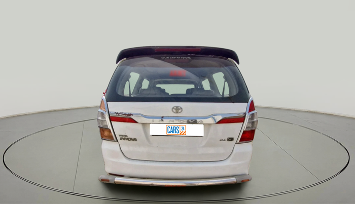 2013 Toyota Innova 2.5 G 8 STR, Diesel, Manual, 1,15,437 km, exterior