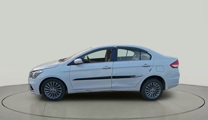 2017 Maruti Ciaz ALPHA DIESEL 1.3, Diesel, Manual, 1,66,267 km, exterior