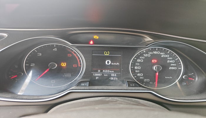 2013 Audi A4 2.0 TDI, Diesel, Automatic, 1,28,897 km, interior