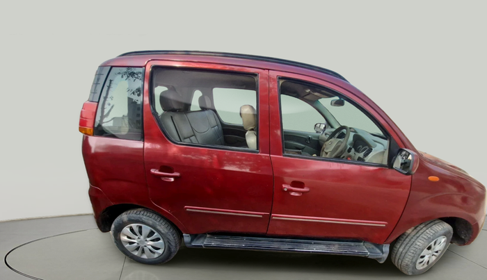 2013 Mahindra Quanto C6, Diesel, Manual, 1,00,175 km, exterior