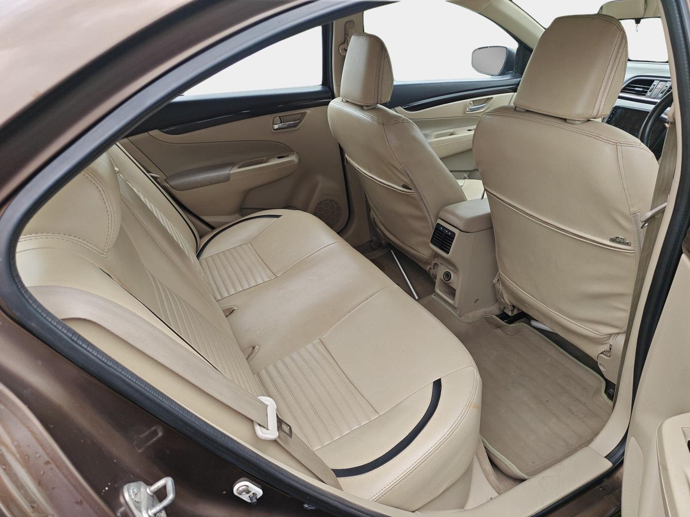 2016 Maruti Ciaz VDI+ SHVS, Diesel, Manual, 82,750 km, interior