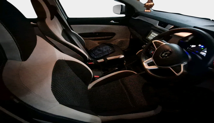 2020 Renault TRIBER RXZ, Petrol, Manual, 27,925 km, interior