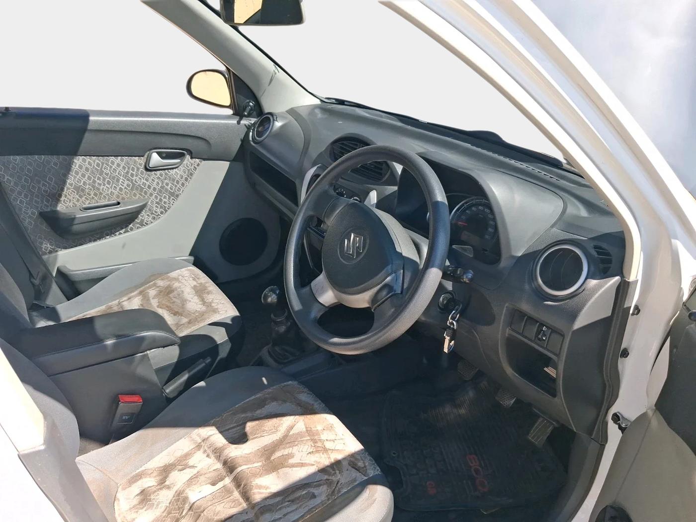 2018 Maruti Alto 800 LXI, Petrol, Manual, 88,400 km, interior
