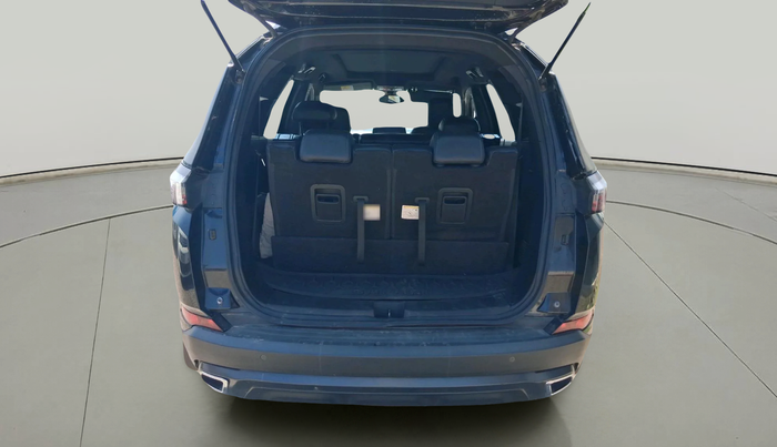 2022 Tata Safari XZA PLUS DARK EDITION, Diesel, Automatic, 1,41,988 km, exterior