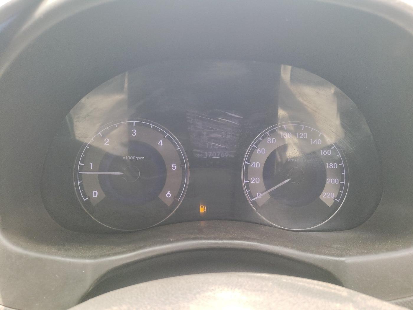 2014 Hyundai Verna FLUIDIC 1.6 CRDI SX OPT, Diesel, Manual, 1,70,769 km, interior