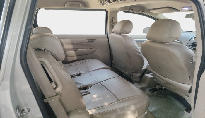 2012 Maruti Ertiga ZXI, Petrol, Manual, 1,17,706 km, interior