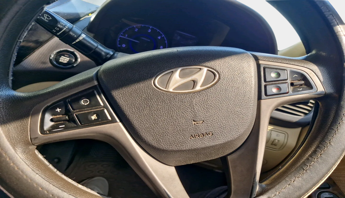 2015 Hyundai Verna 1.6 CRDI S, Diesel, Manual, 1,04,183 km, interior