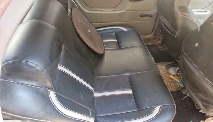 2011 Maruti Alto K10 LXI, Petrol, Manual, 1,87,249 km, interior