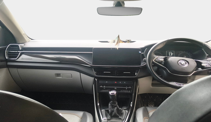 2022 Skoda KUSHAQ STYLE 1.0L TSI MT, Petrol, Manual, 22,882 km, interior