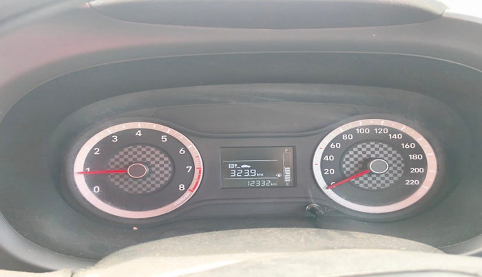 2022 Hyundai GRAND I10 NIOS MAGNA CORPORATE EDITION 1.2 KAPPA VTVT, Petrol, Manual, 12,332 km, interior