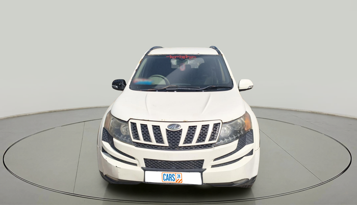2015 Mahindra XUV500 W6, Diesel, Manual, 1,90,673 km, exterior