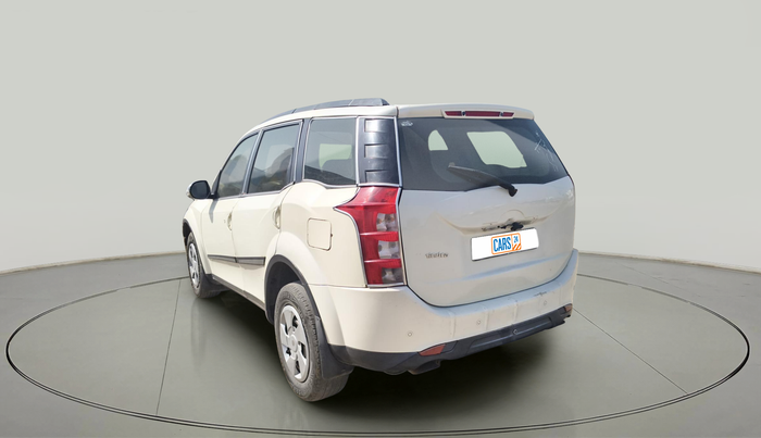2015 Mahindra XUV500 W6, Diesel, Manual, 1,90,673 km, exterior