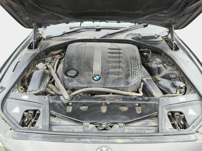 2010 BMW 5 Series 525D 3.0, Diesel, Automatic, 1,79,850 km, exterior