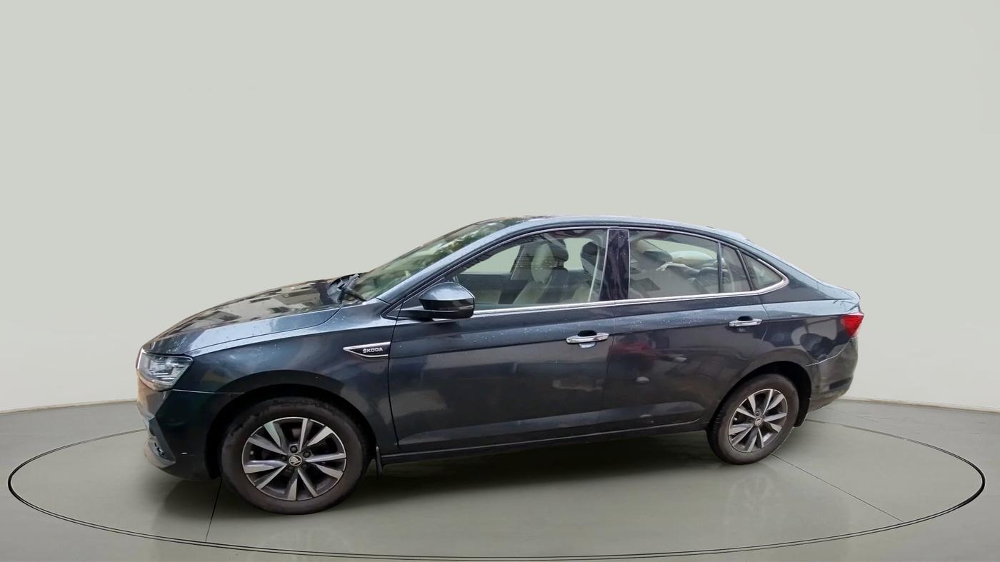 2022 Skoda SLAVIA STYLE 1.0L TSI MT, Petrol, Manual, 79,700 km, exterior