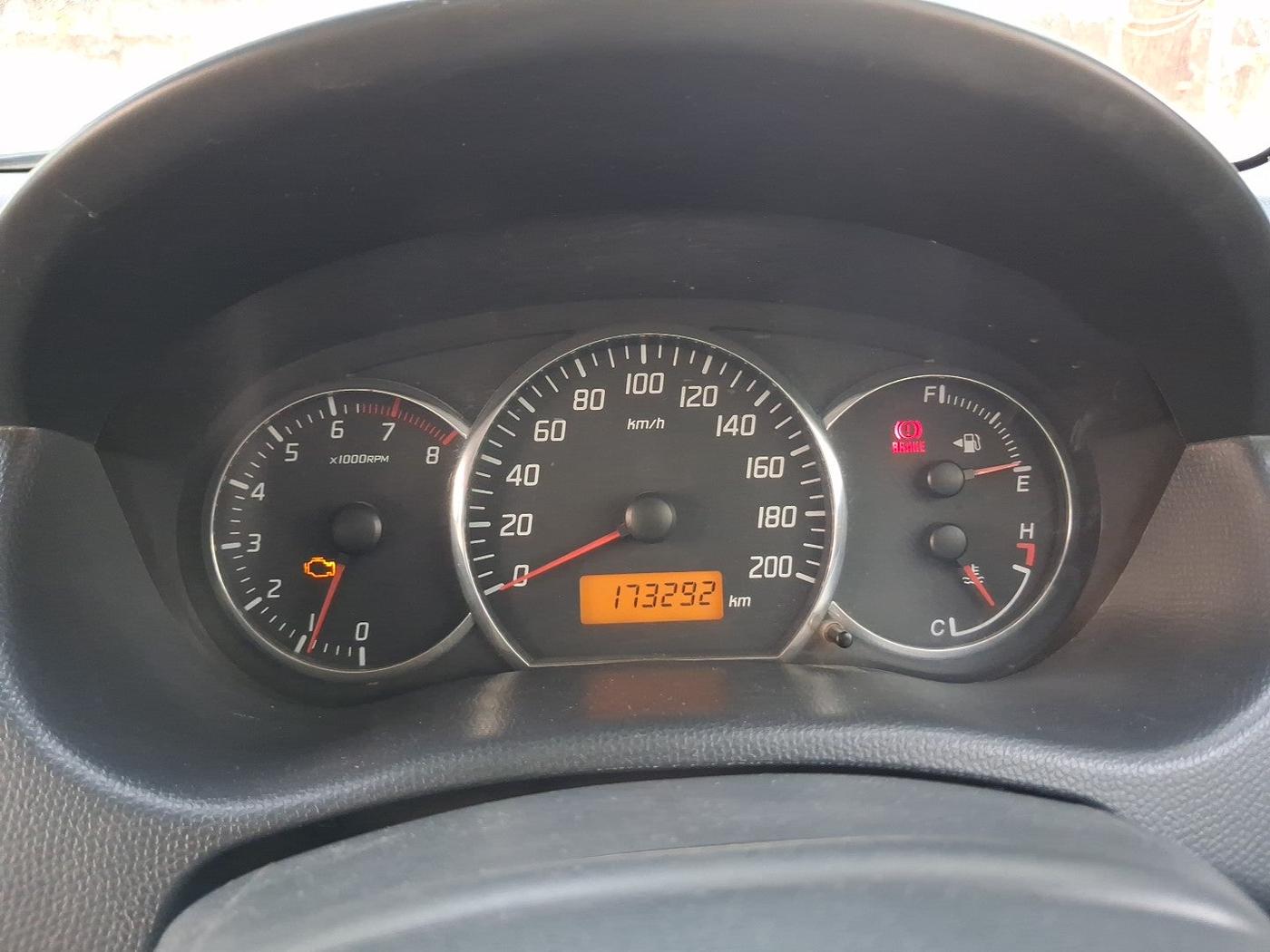 2011 Maruti Swift VXI, Petrol, Manual, 1,73,292 km, interior