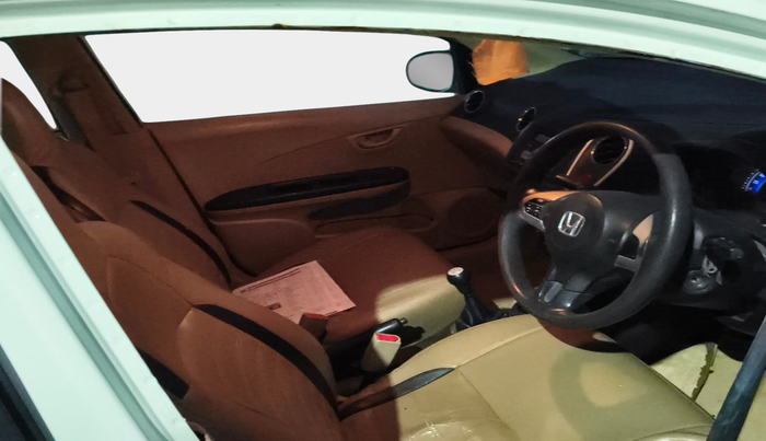 2015 Honda Mobilio 1.5L I-DTEC S, Diesel, Manual, 1,56,000 km, interior