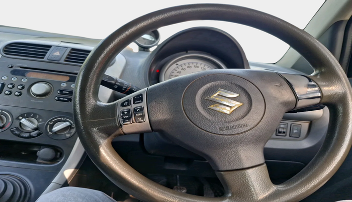 2013 Maruti Ritz ZDI, Diesel, Manual, 1,80,721 km, interior